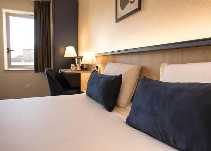 Kyriad Villefranche Sur Saone Porte Du Beaujolais -Renove-